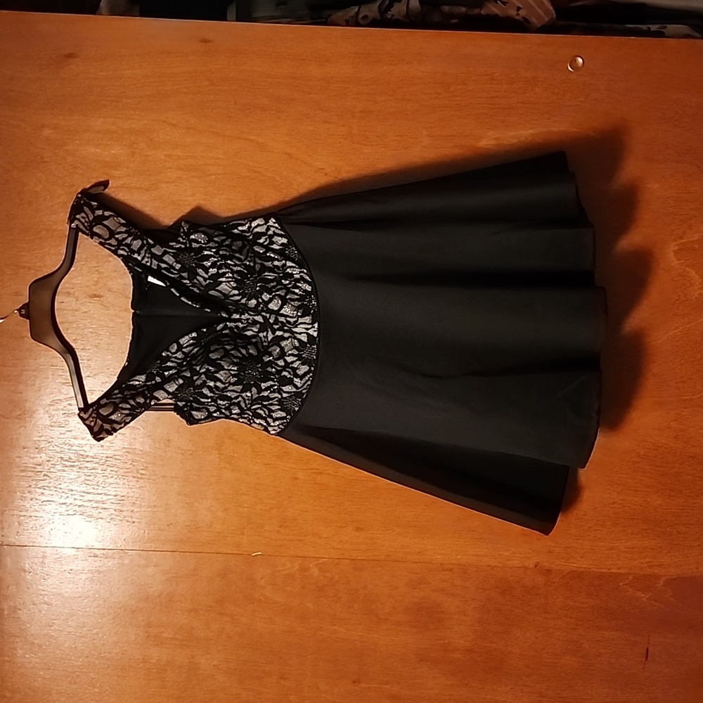 City Studio 15 black lace